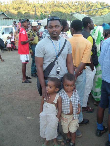 BOUTI & les petit frères